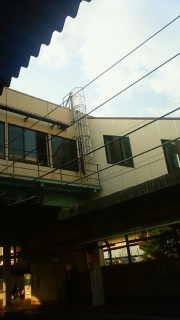 ���z����2